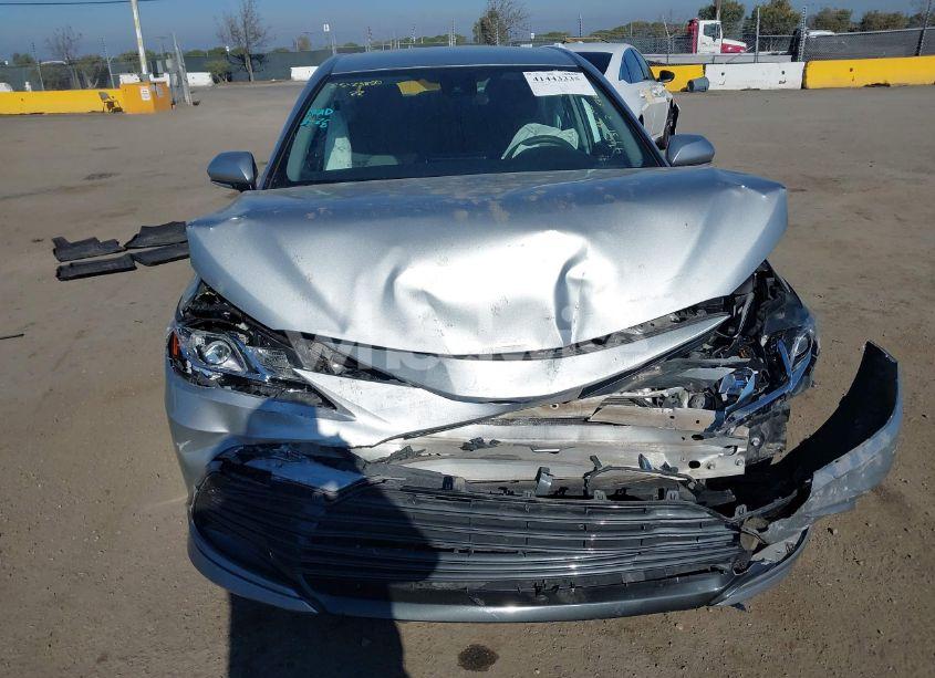 Photo 12 of 2022 Toyota Camry LE HYBRID (VIN 4T1C31AK2NU578509)