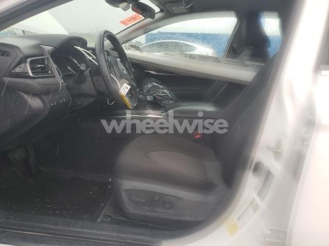 Photo 9 of 2020 TOYOTA CAMRY LE (VIN 4T1C31AK3LU543295)