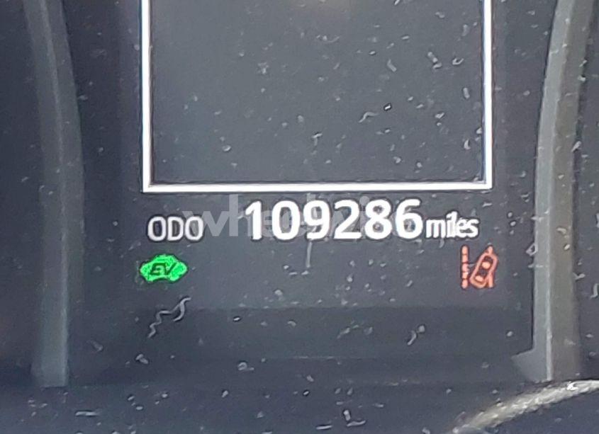 Photo 15 of 2021 Toyota Camry LE HYBRID (VIN 4T1C31AK3MU022515)