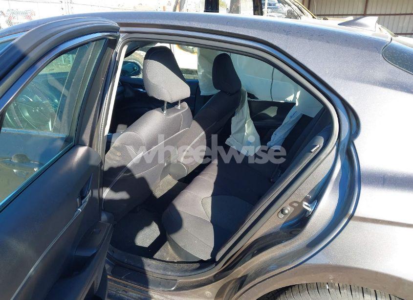 Photo 8 of 2021 Toyota Camry LE HYBRID (VIN 4T1C31AK3MU022515)