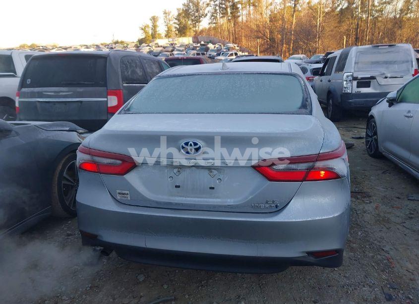 Photo 16 of 2022 Toyota Camry LE HYBRID (VIN 4T1C31AK3NU584626)