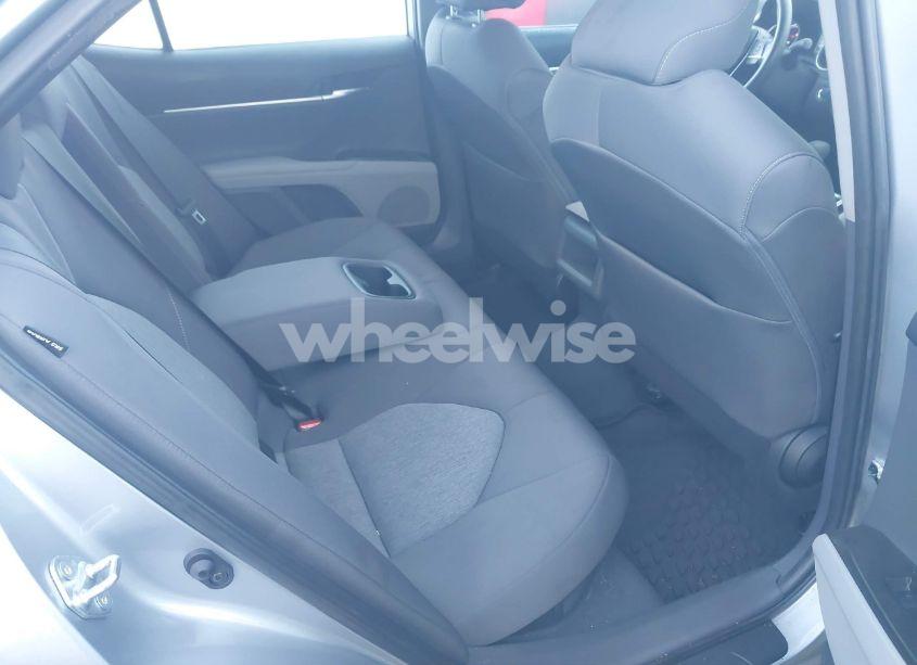 Photo 8 of 2022 Toyota Camry LE HYBRID (VIN 4T1C31AK3NU584626)