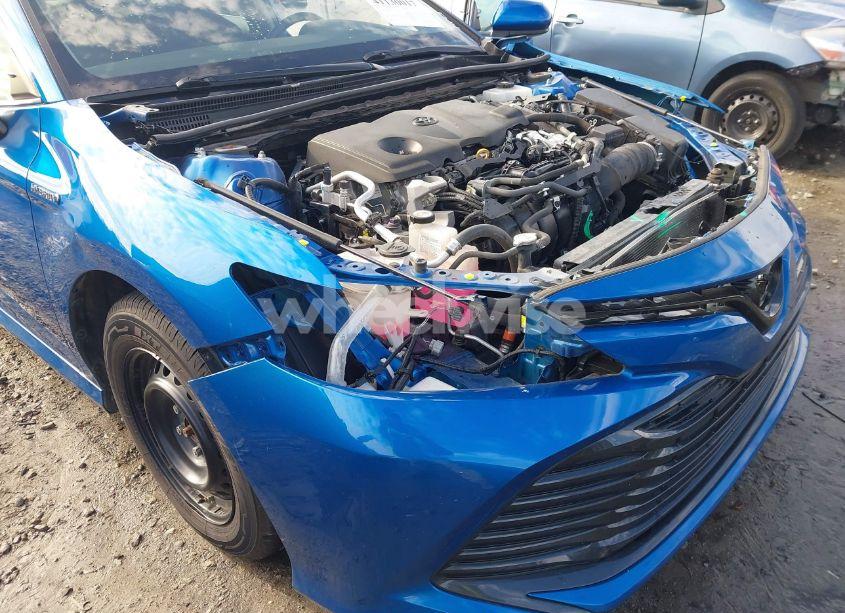 Photo 18 of 2020 Toyota Camry LE HYBRID (VIN 4T1C31AK4LU015586)