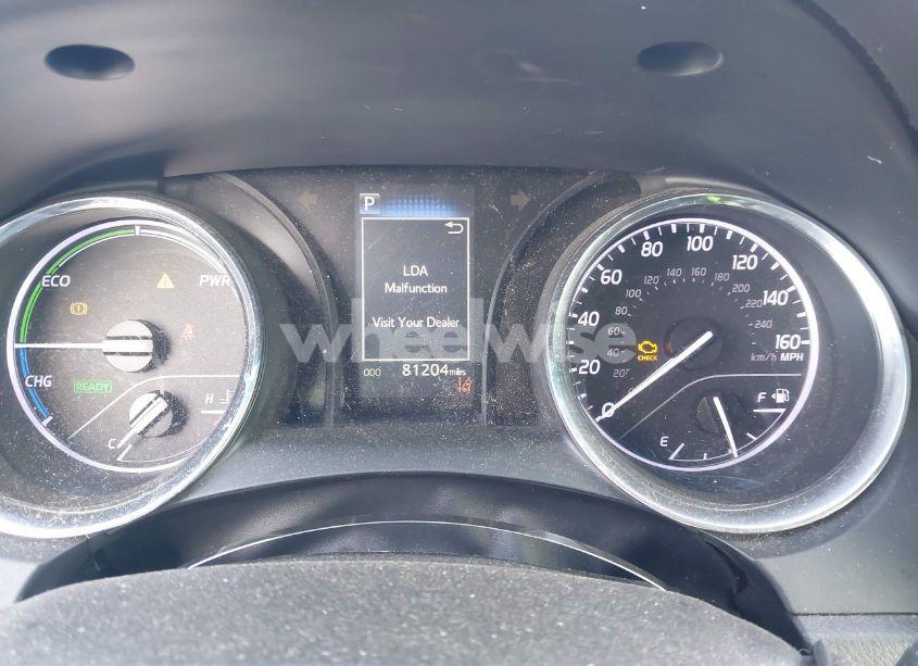 Photo 7 of 2020 Toyota Camry LE HYBRID (VIN 4T1C31AK4LU015586)