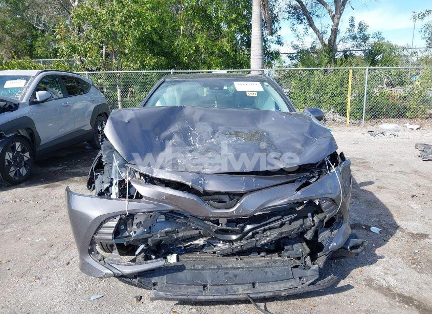 Photo 12 of 2020 Toyota Camry LE HYBRID (VIN 4T1C31AK4LU540759)