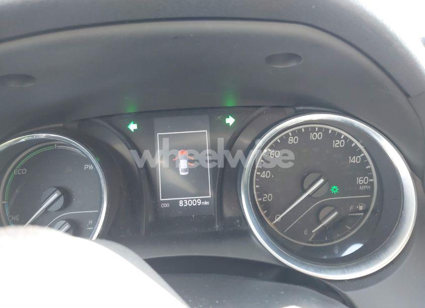 Photo 7 of 2020 Toyota Camry LE HYBRID (VIN 4T1C31AK4LU540759)