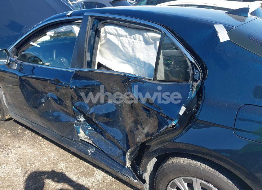 Photo 6 of 2021 Toyota Camry LE HYBRID (VIN 4T1C31AK4MU562133)