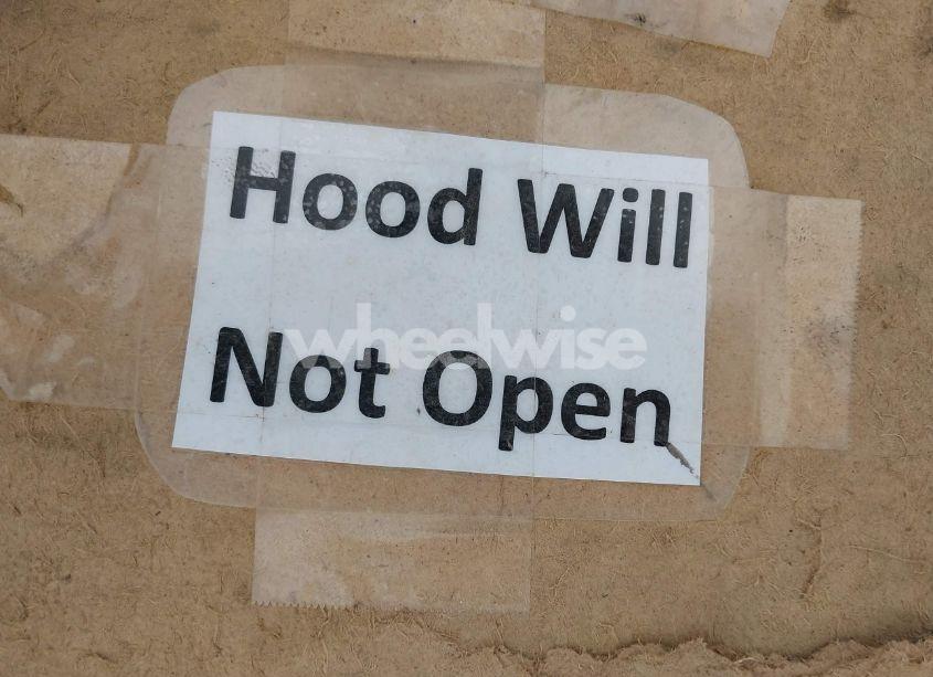 Photo 10 of 2022 Toyota Camry LE HYBRID (VIN 4T1C31AK4NU582044)