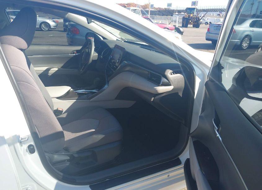 Photo 5 of 2024 Toyota Camry HYBRID LE (VIN 4T1C31AK4RU072220)