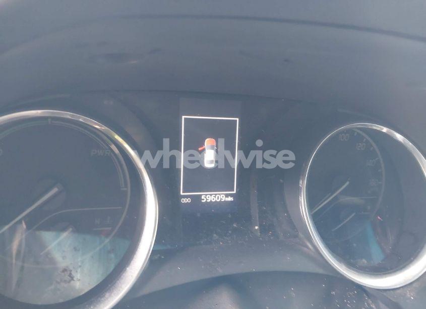 Photo 7 of 2020 Toyota Camry LE HYBRID (VIN 4T1C31AK5LU539510)