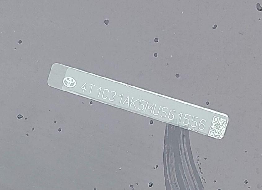 Photo 9 of 2021 Toyota Camry LE HYBRID (VIN 4T1C31AK5MU561556)