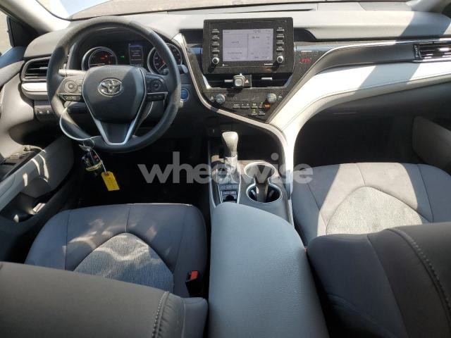 Photo 12 of 2022 TOYOTA CAMRY LE (VIN 4T1C31AK5NU582117)