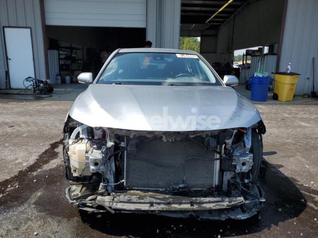 Photo 3 of 2022 TOYOTA CAMRY LE (VIN 4T1C31AK5NU582117)