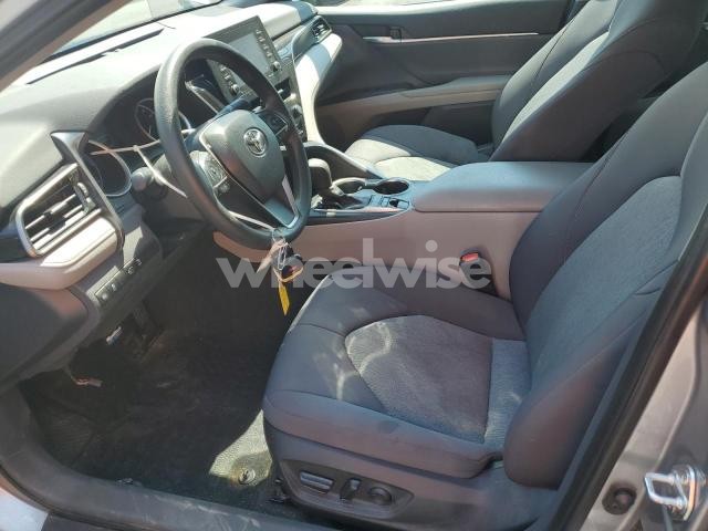 Photo 7 of 2022 TOYOTA CAMRY LE (VIN 4T1C31AK5NU582117)
