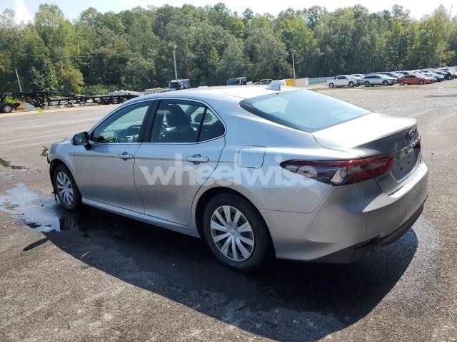 Photo 9 of 2022 TOYOTA CAMRY LE (VIN 4T1C31AK5NU582117)