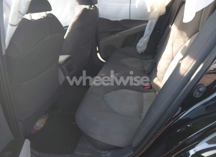 Photo 8 of 2021 Toyota Camry LE HYBRID (VIN 4T1C31AK6MU554826)