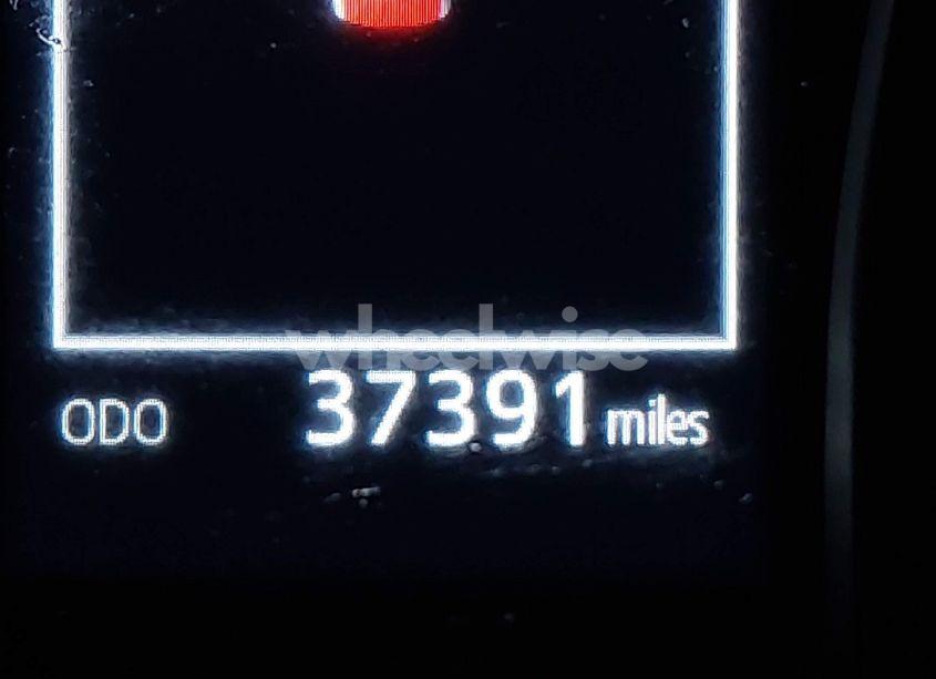 Photo 16 of 2021 Toyota Camry LE HYBRID (VIN 4T1C31AK6MU566636)