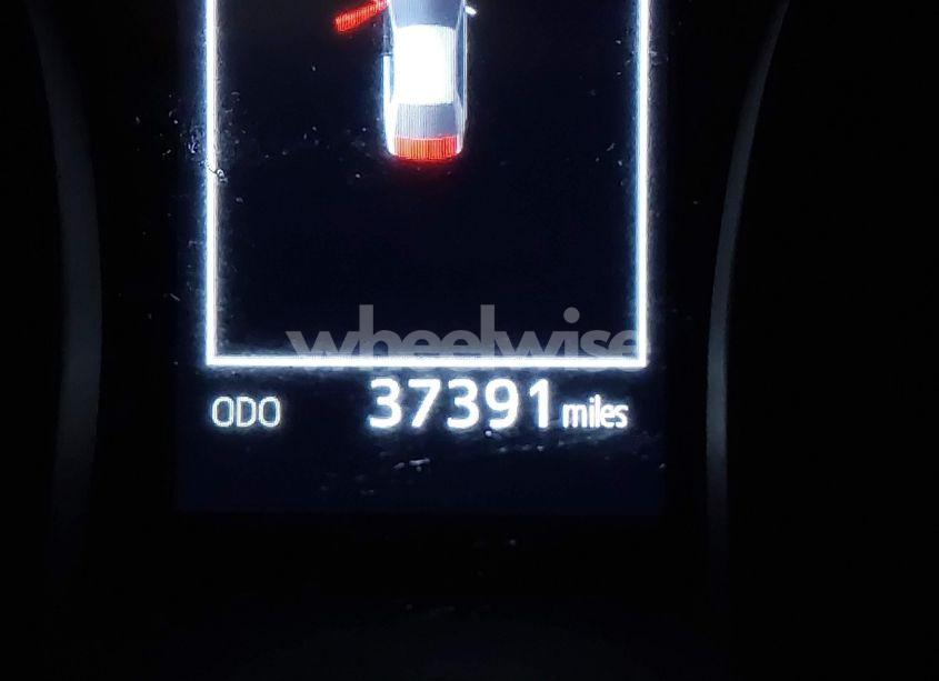 Photo 7 of 2021 Toyota Camry LE HYBRID (VIN 4T1C31AK6MU566636)