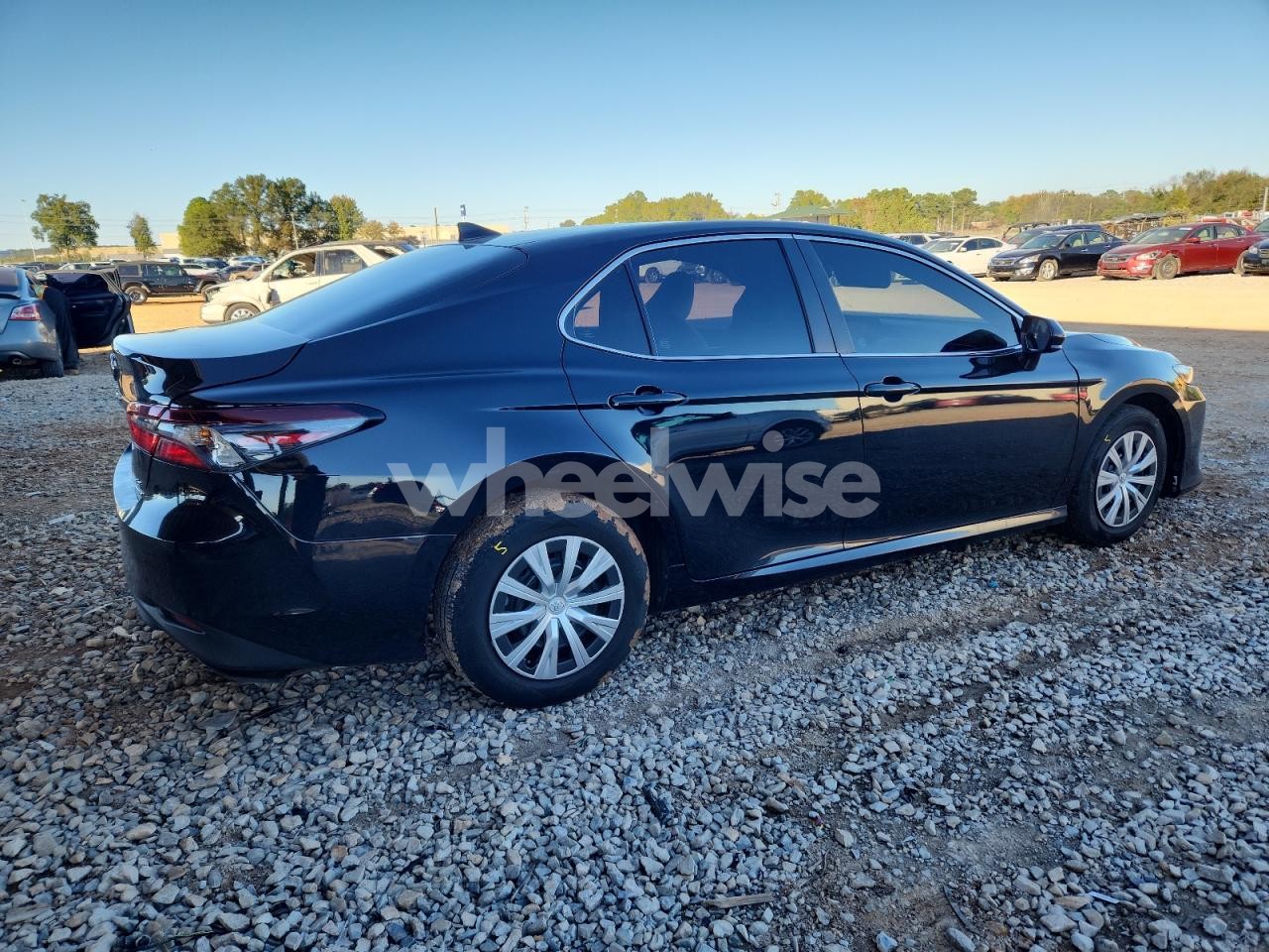 Photo 3 of 2023 TOYOTA CAMRY LE (VIN 4T1C31AK6PU603124)