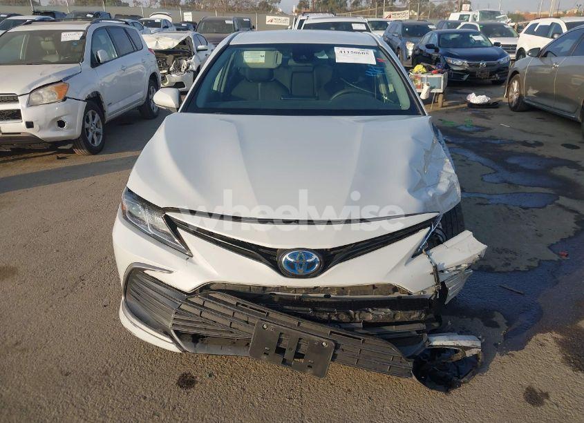 Photo 12 of 2024 Toyota Camry HYBRID LE (VIN 4T1C31AK6RU067407)