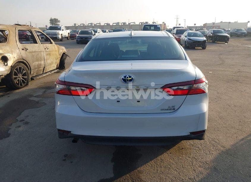Photo 16 of 2024 Toyota Camry HYBRID LE (VIN 4T1C31AK6RU067407)