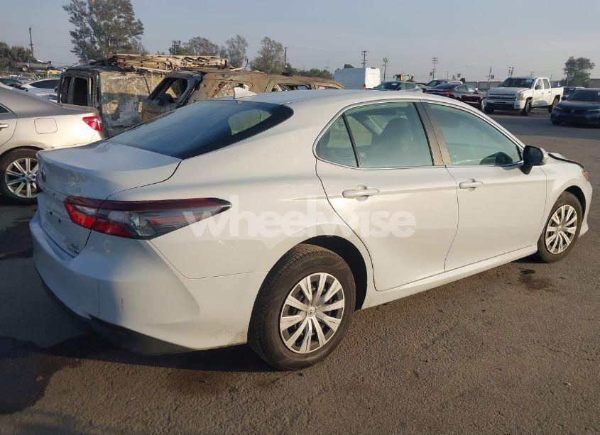 Photo 4 of 2024 Toyota Camry HYBRID LE (VIN 4T1C31AK6RU067407)