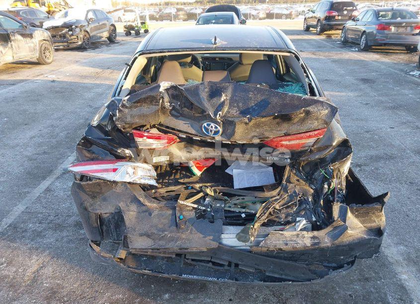 Photo 16 of 2020 Toyota Camry LE HYBRID (VIN 4T1C31AK7LU524314)