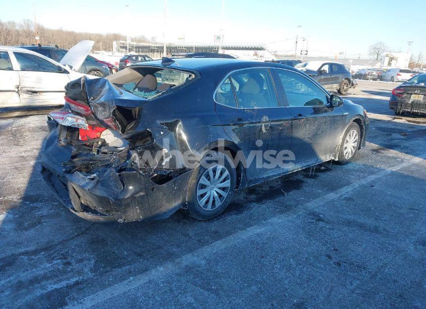 Photo 4 of 2020 Toyota Camry LE HYBRID (VIN 4T1C31AK7LU524314)