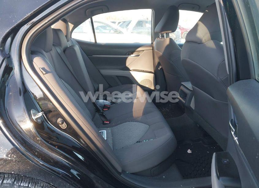 Photo 8 of 2020 Toyota Camry LE HYBRID (VIN 4T1C31AK7LU524314)