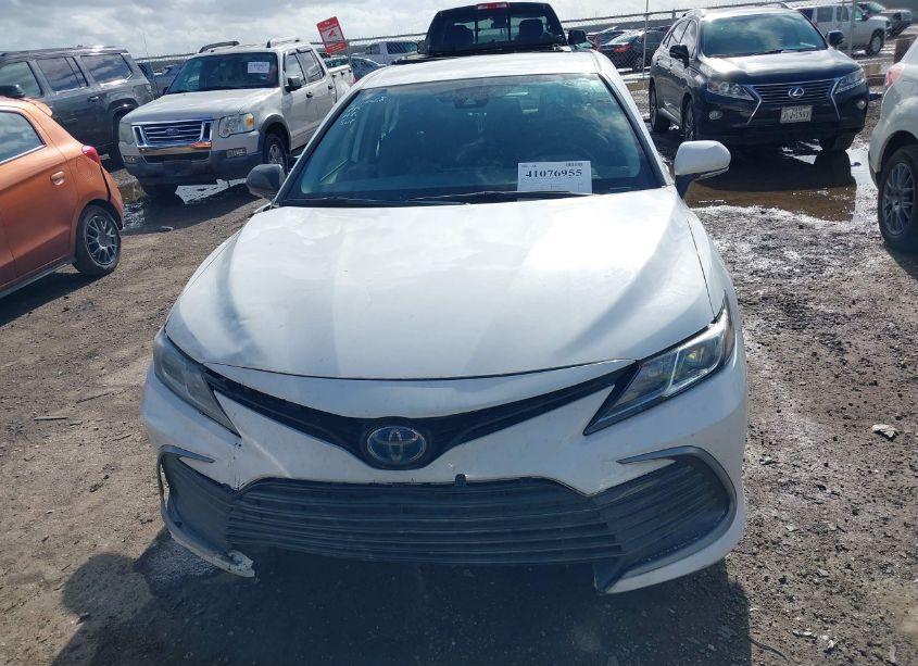 Photo 12 of 2023 Toyota Camry LE HYBRID (VIN 4T1C31AK7PU611068)