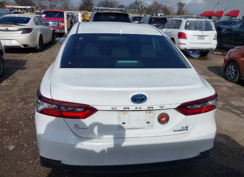 Photo 16 of 2023 Toyota Camry LE HYBRID (VIN 4T1C31AK7PU611068)