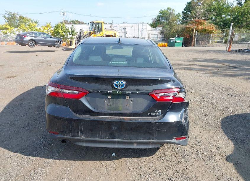 Photo 16 of 2021 Toyota Camry LE HYBRID (VIN 4T1C31AK8MU023157)
