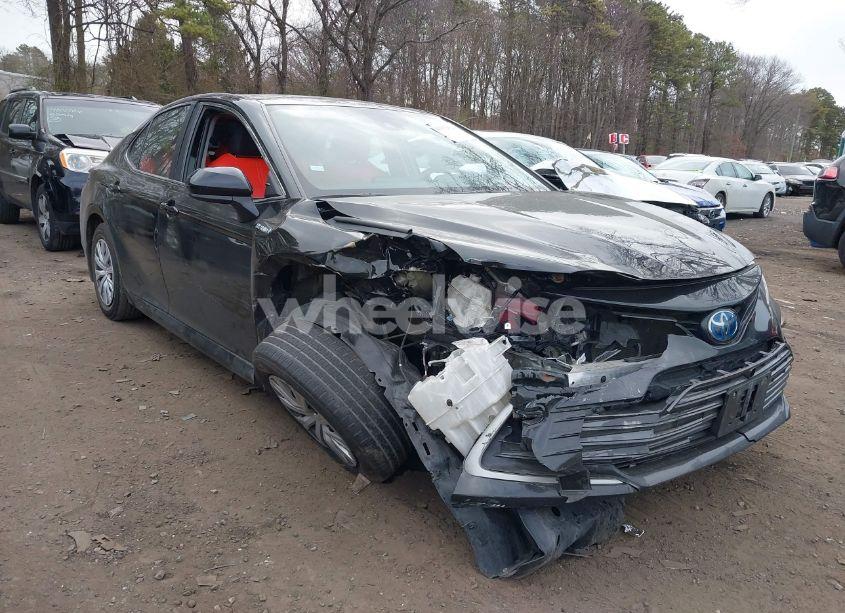 2021 Toyota Camry LE HYBRID (VIN 4T1C31AK8MU554259) main photo