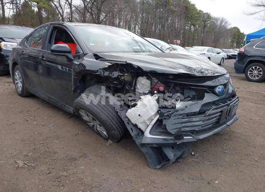 Photo 6 of 2021 Toyota Camry LE HYBRID (VIN 4T1C31AK8MU554259)