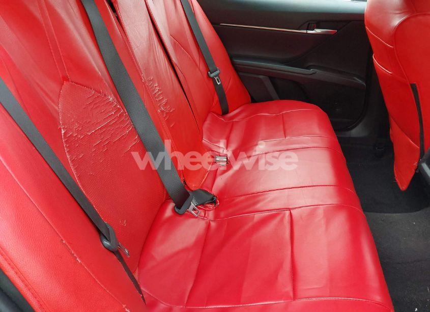 Photo 8 of 2021 Toyota Camry LE HYBRID (VIN 4T1C31AK8MU554259)