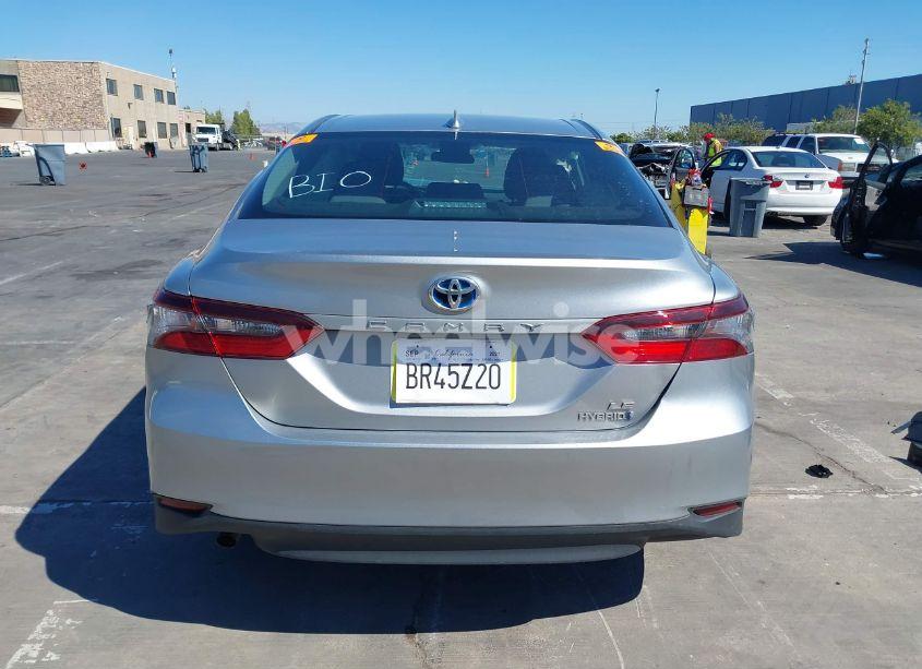 Photo 16 of 2021 Toyota Camry LE HYBRID (VIN 4T1C31AK8MU561986)