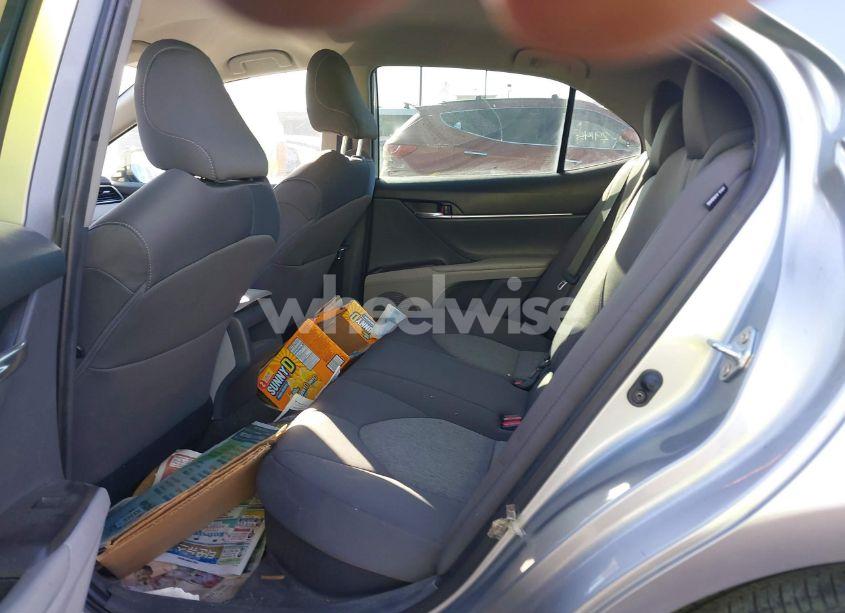 Photo 8 of 2022 Toyota Camry LE HYBRID (VIN 4T1C31AK8NU575453)