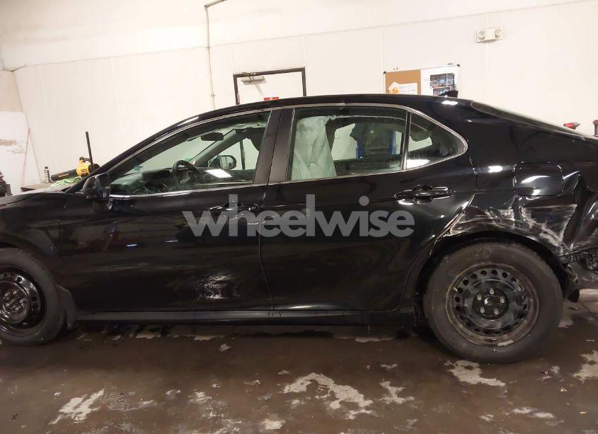 Photo 15 of 2024 Toyota Camry HYBRID LE (VIN 4T1C31AK8RU624379)