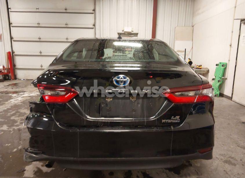 Photo 17 of 2024 Toyota Camry HYBRID LE (VIN 4T1C31AK8RU624379)
