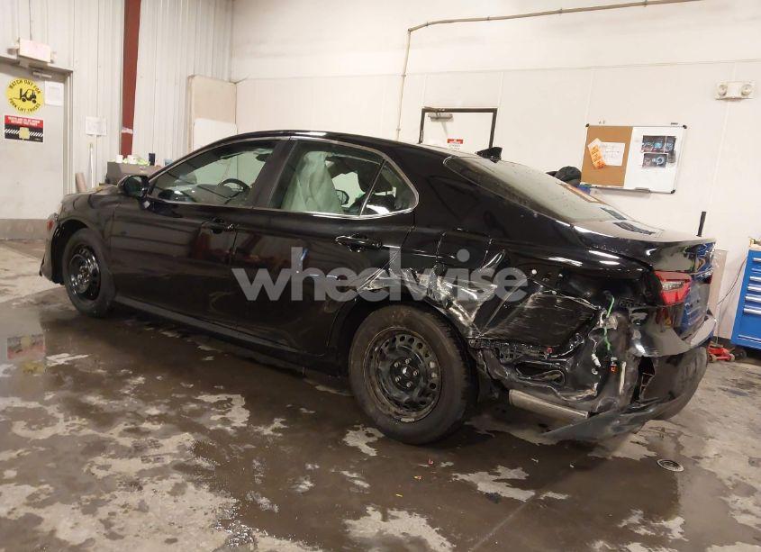 Photo 3 of 2024 Toyota Camry HYBRID LE (VIN 4T1C31AK8RU624379)
