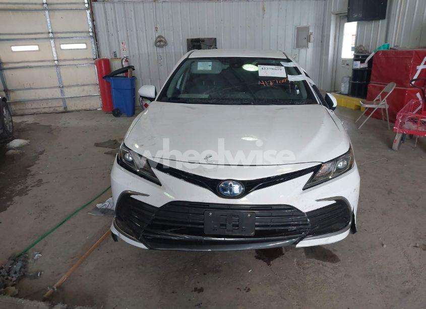 Photo 12 of 2023 Toyota Camry LE HYBRID (VIN 4T1C31AK9PU604137)