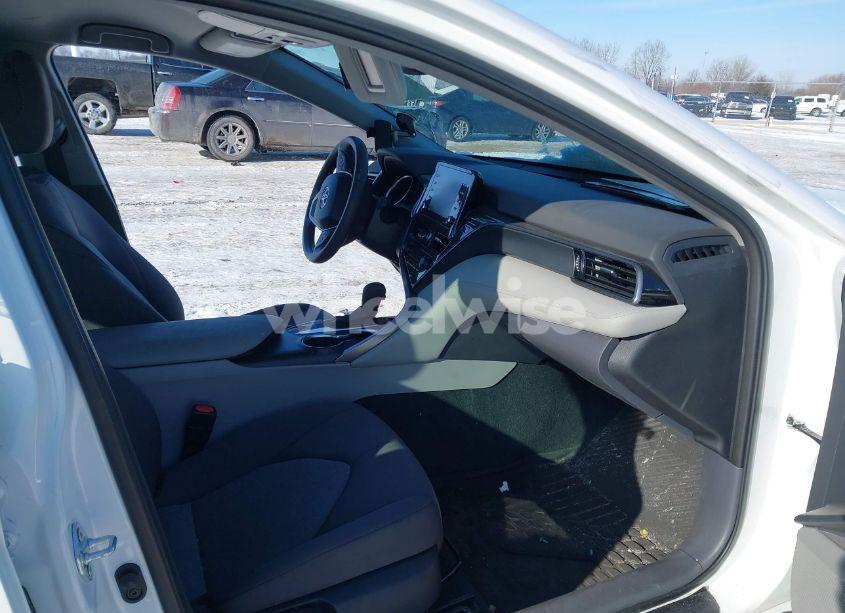 Photo 5 of 2023 Toyota Camry LE HYBRID (VIN 4T1C31AK9PU604137)