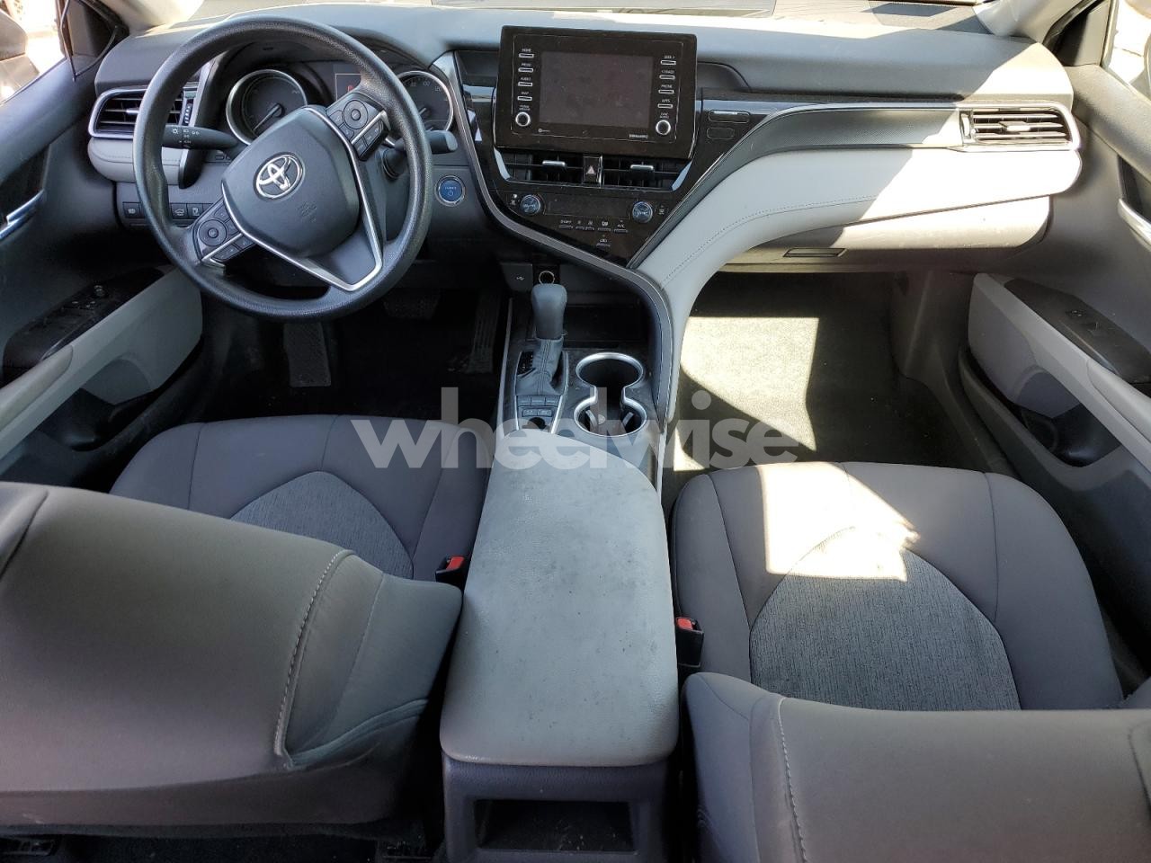 Photo 8 of 2023 TOYOTA CAMRY LE (VIN 4T1C31AK9PU606907)