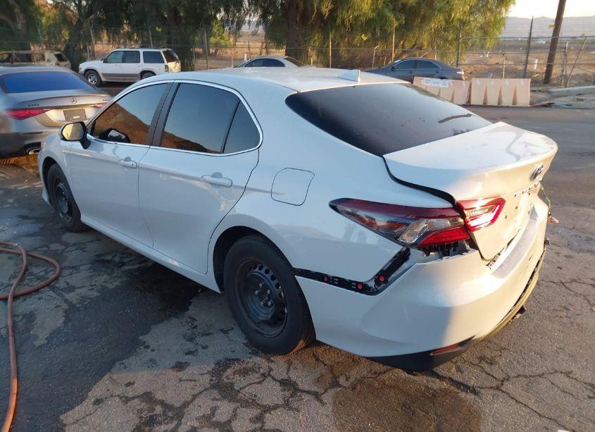 Photo 3 of 2024 Toyota Camry HYBRID LE (VIN 4T1C31AK9RU068695)