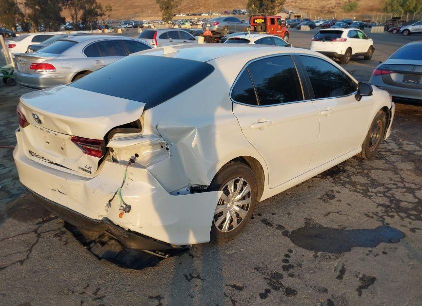 Photo 4 of 2024 Toyota Camry HYBRID LE (VIN 4T1C31AK9RU068695)