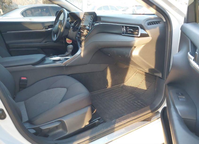 Photo 5 of 2024 Toyota Camry HYBRID LE (VIN 4T1C31AK9RU068695)