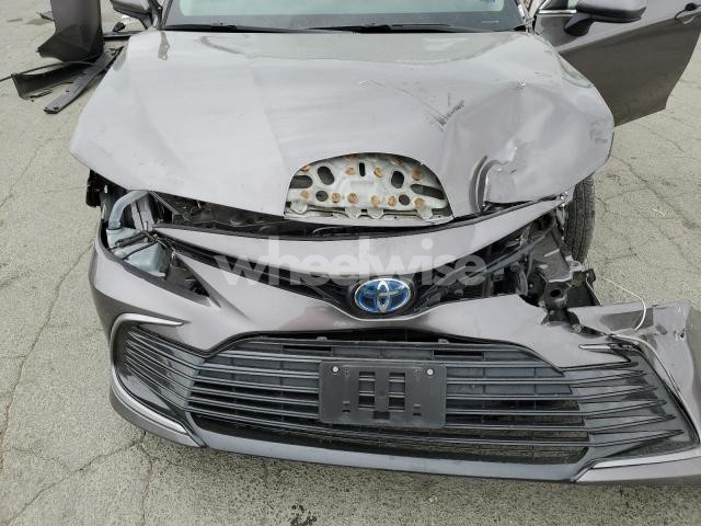 Photo 3 of 2024 TOYOTA CAMRY LE (VIN 4T1C31AK9RU628392)