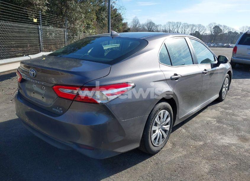 Photo 4 of 2020 Toyota Camry LE HYBRID (VIN 4T1C31AKXLU526574)
