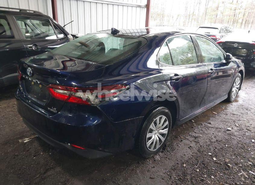 Photo 4 of 2021 Toyota Camry LE HYBRID (VIN 4T1C31AKXMU548706)
