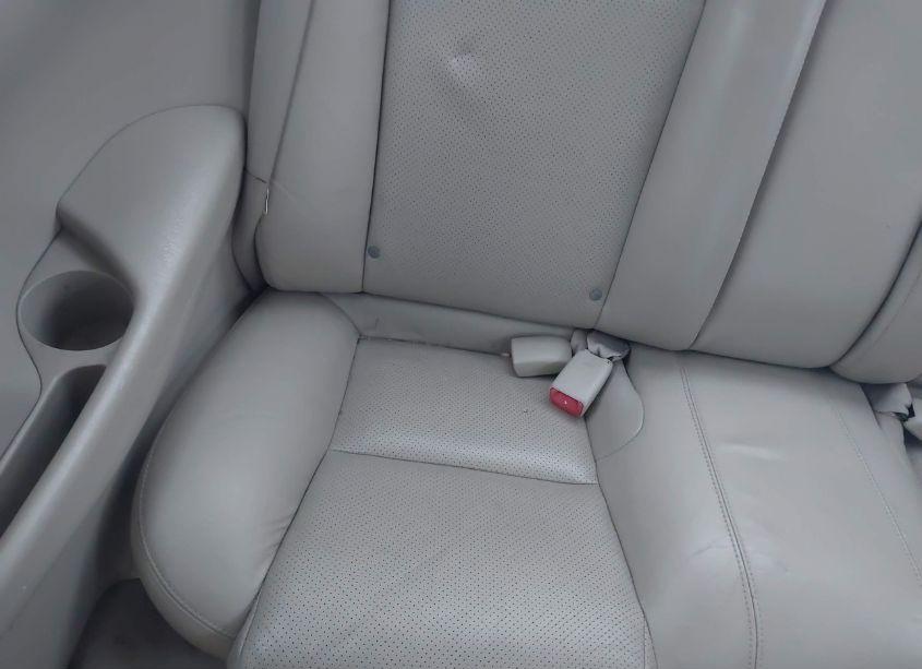 Photo 8 of 2004 Toyota Camry SOLARA SLE V6 (VIN 4T1CA30P04U008943)